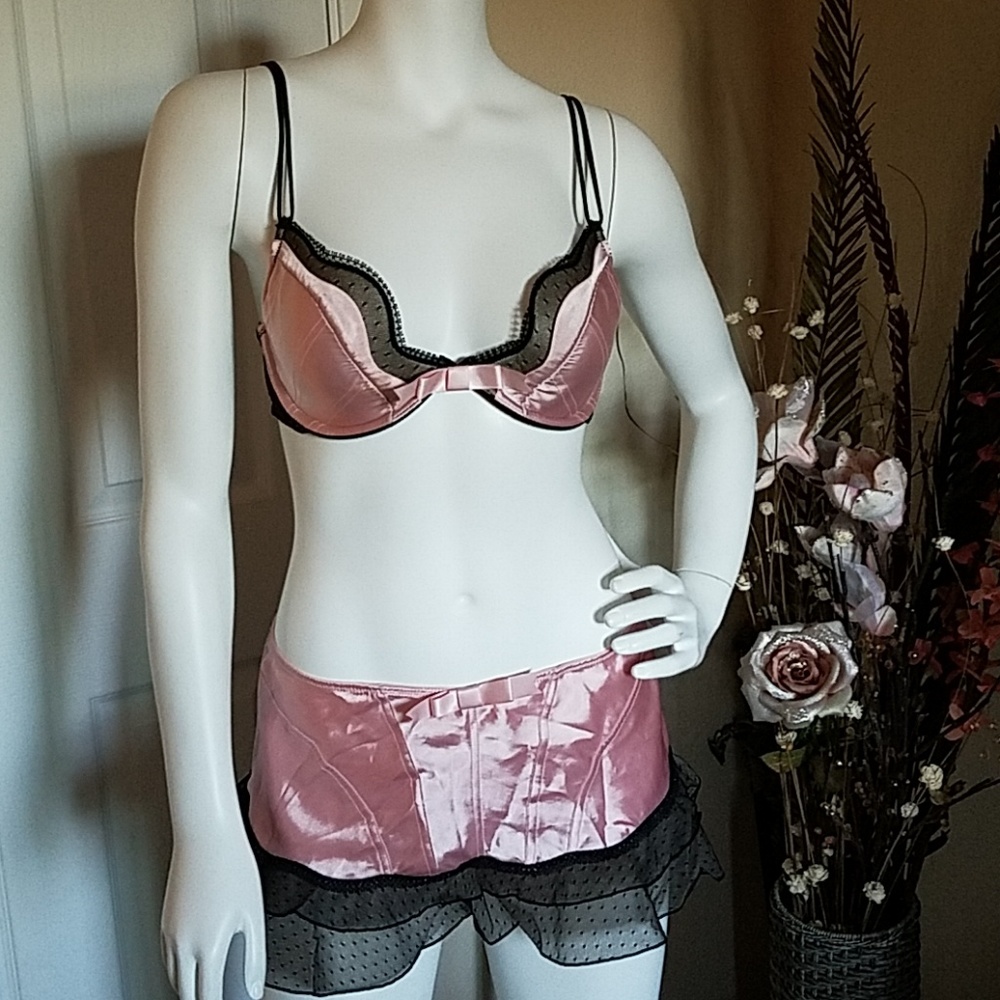 Pink and Black Lingerie 🖤🌸🖤